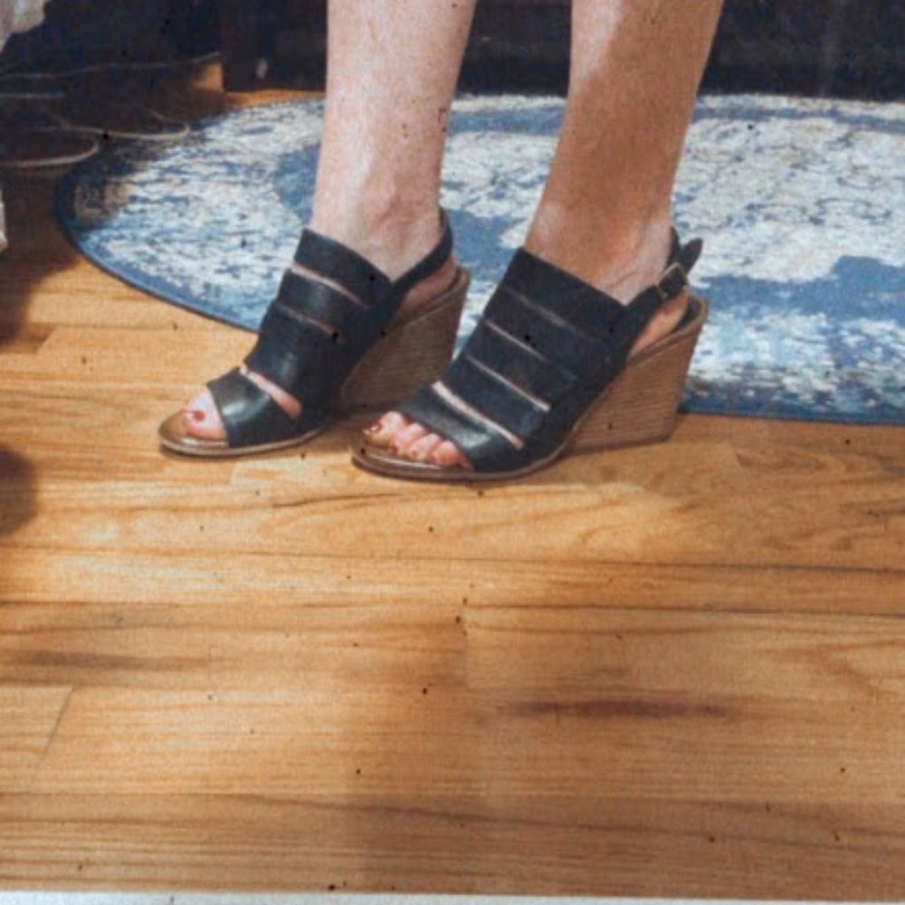 Miz Mooz Black Leather Kenmare Wedges - Picture 3 of 6